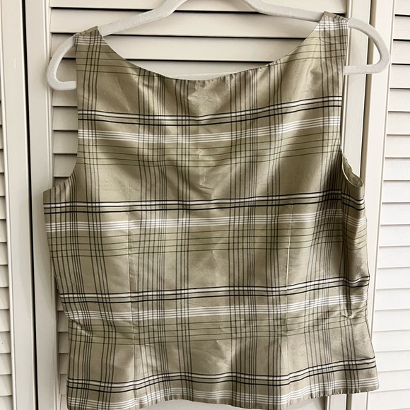 Women’s Plaid Blouse - Picture 2 of 4